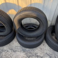 2 Llantas 225/70/16 Dela Hankook 95% De Vida