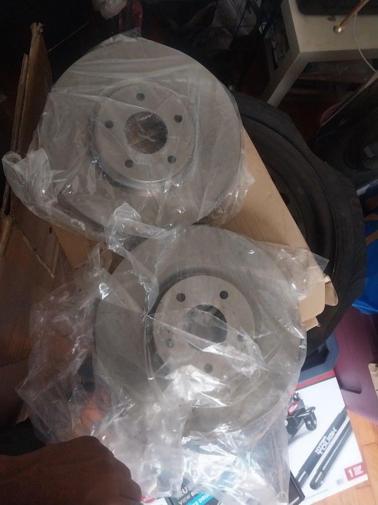 NISSAN SENTRA 2013 Rotors
