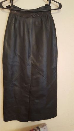 Black 100% leather size 4 women long skirt