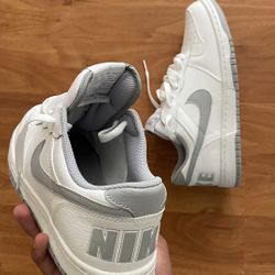 Nike White/Grey size10s 