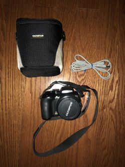 Olympus SP-570UZ 10MP 20x zoom