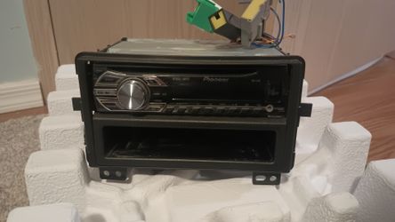 Car stereo with cd