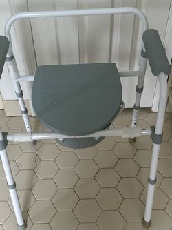Commode
