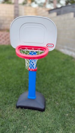 Kids basketball hoop adjust in height No balls included