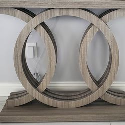 Entryway table