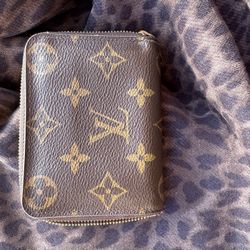 Coin Wallet LV