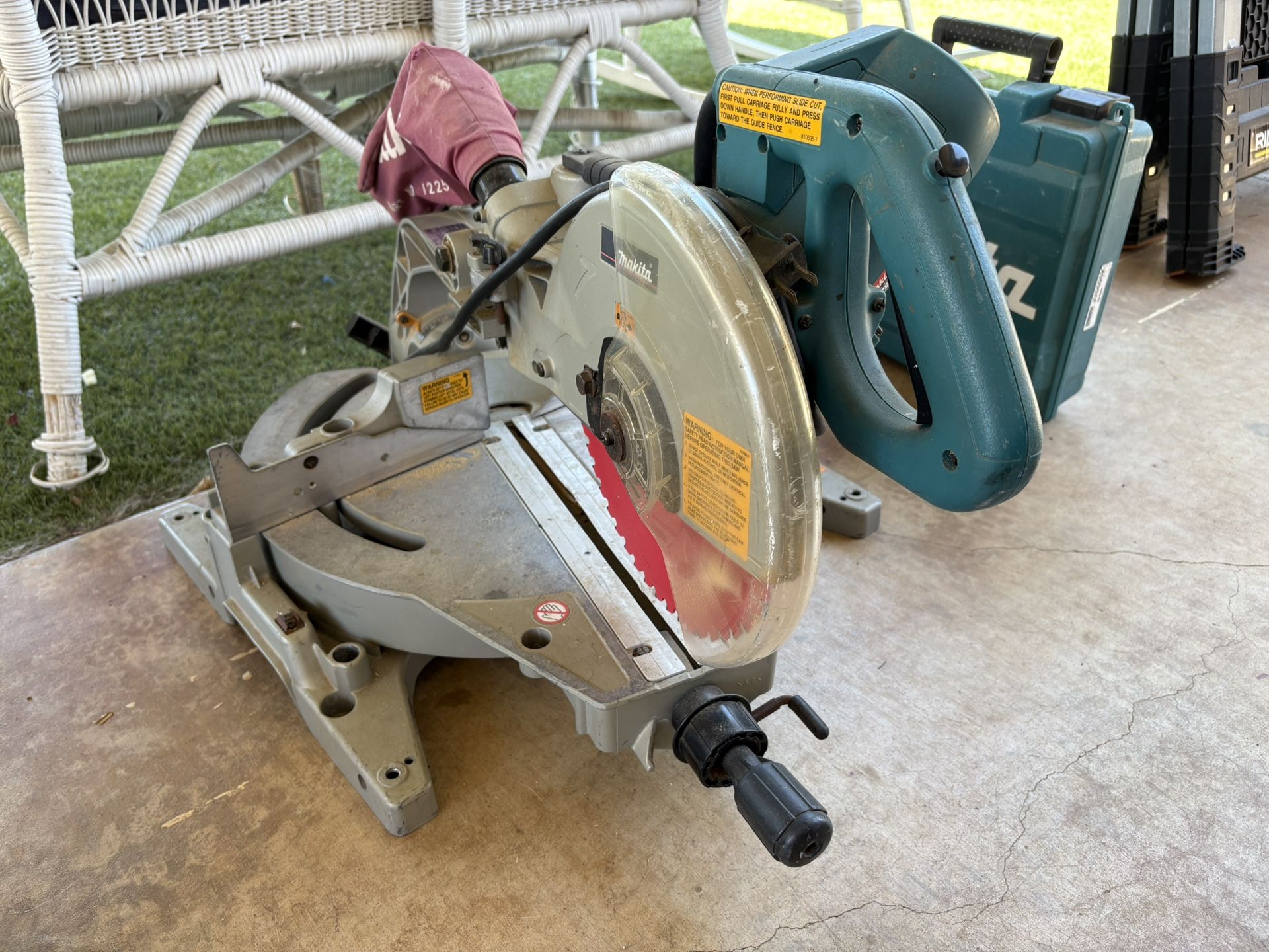 Finish Carpenter Tools, Makita Mitre Saw Ect.