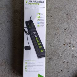 7 Outlet AV Advanced Power Strip 