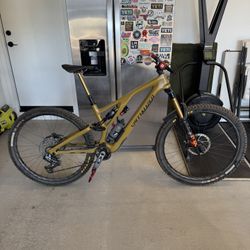 2023 Specialized Stumpjumper Evo(Size Large S4)(Fully Upgraded)