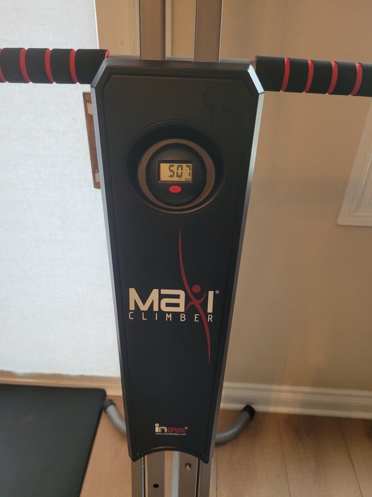 Exercise Machine MaxiClimber Mountain Climber
