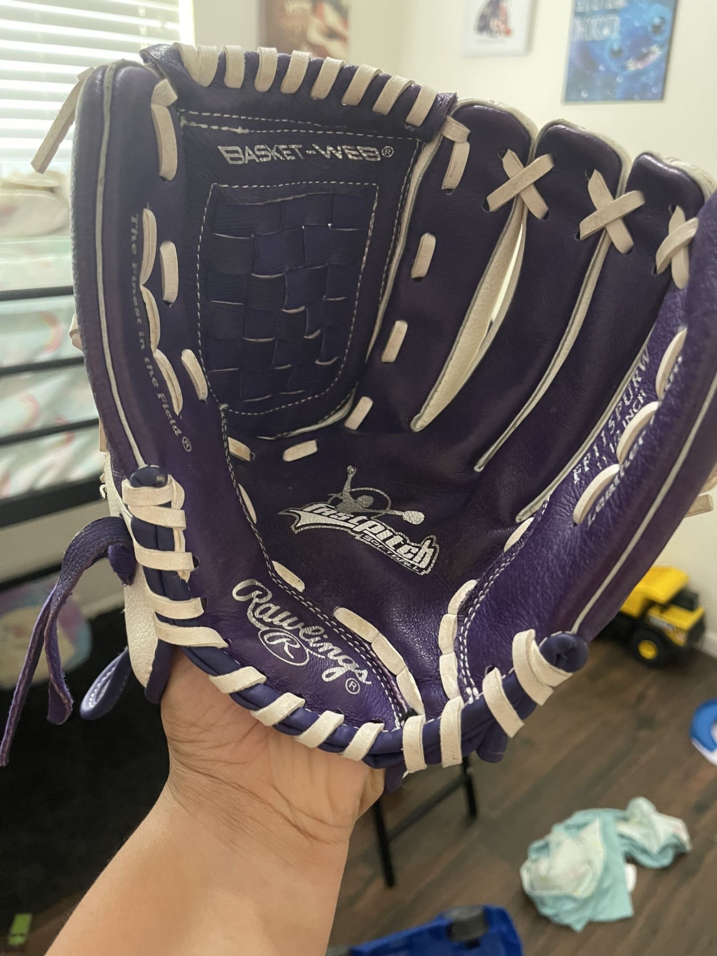 Rawlings Youth Softball Glove