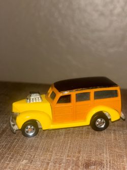 Hot Wheels Vintage Blackwalls Woody Wagon
