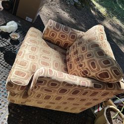 2 LaZboy Armchairs. 1 Loveseat w Bed