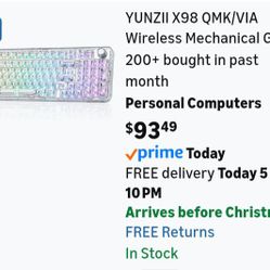 Keyboard and Pc Speaker bundle open box  