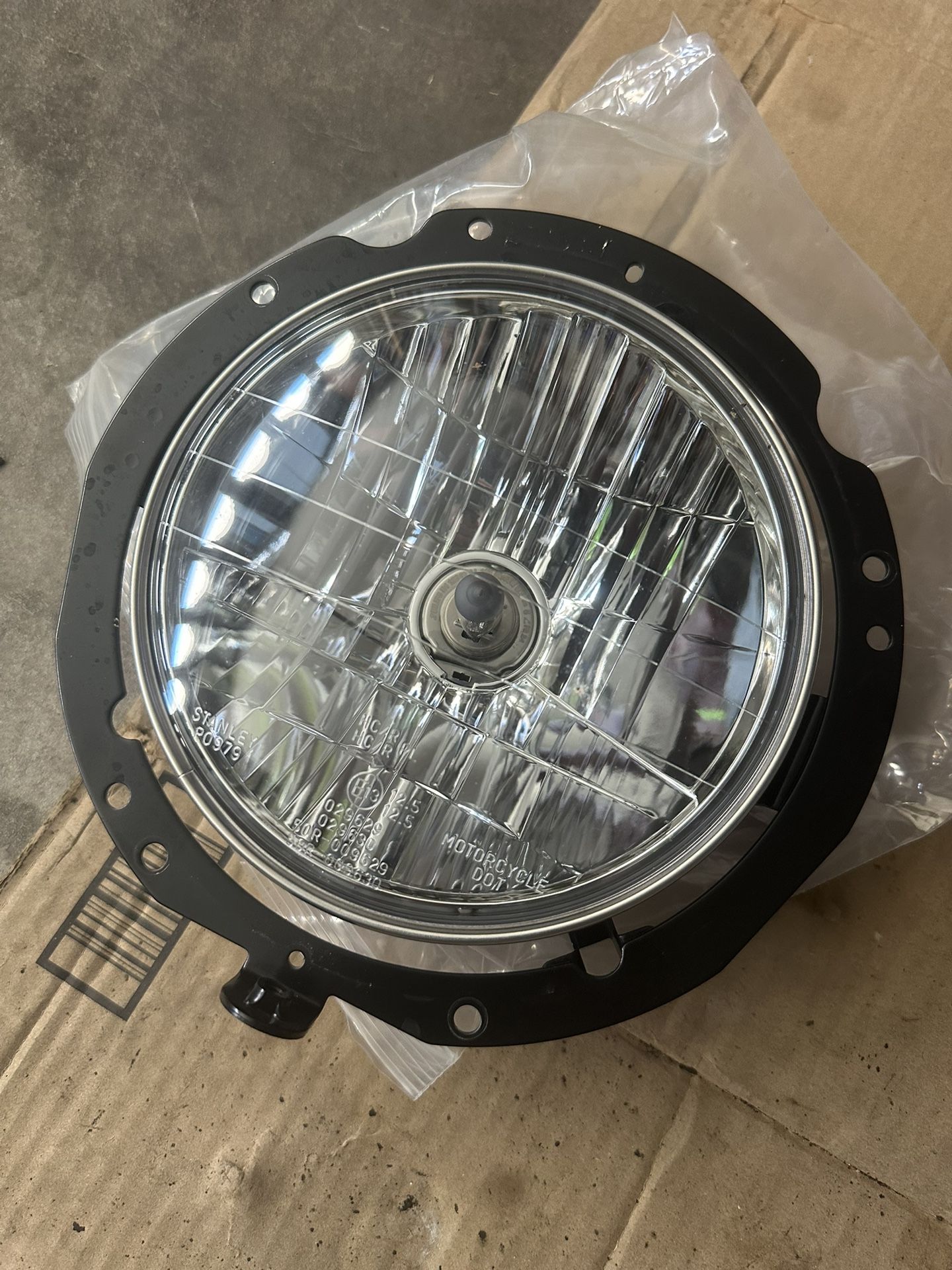 2023 Kawasaki Vulcan Vaqueros Genuine 00-23 (contact info removed) 1(contact info removed) Headlight Lens 