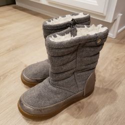 Girls Winter Boots Size 1