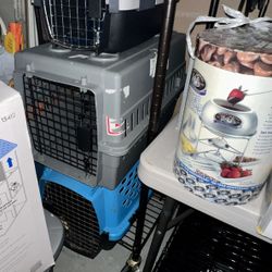 Pet Travel Crates ( Different styles And Sizes) Prices Vary …
