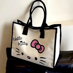hello kitty hand bag 