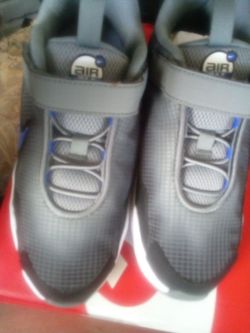 Nike Nova ps(y)size  2'3and 7y