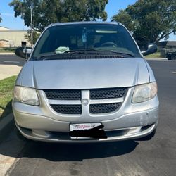 2003 Dodge Caravan