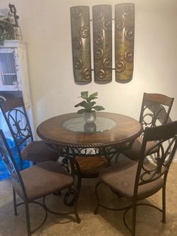 Dinning Room Table