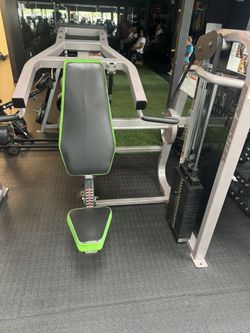 Shoulder Press Body Masters