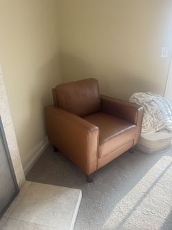 Chair - PERFECT condition