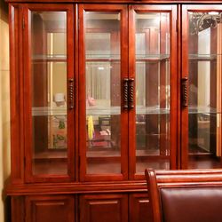 China cabinet with 6 seater dining table