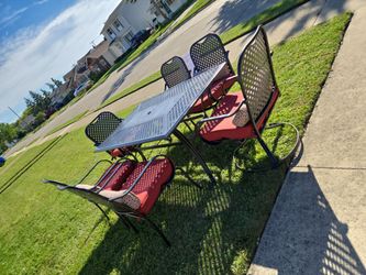 Patio set