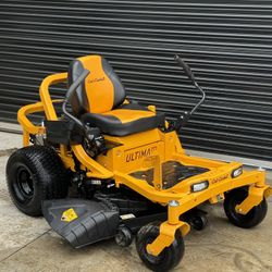 Cub Ultima ZT1 Zeroturn 50” Riding Mower