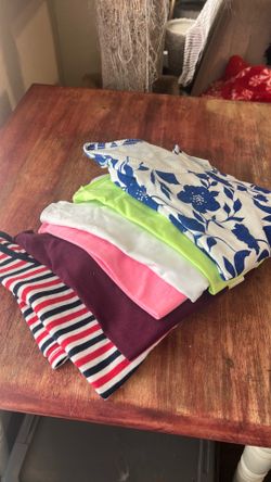 Size Large Women’s T Shirts