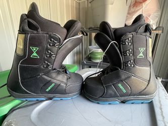 Women Burton Snowboard Boots Size 6