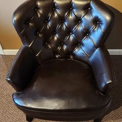 Leather Chair 