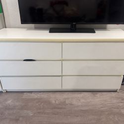 IKEA MALM 6-Drawer Dresser – White – Moving Sale