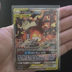 Charizard Pokémon Card 