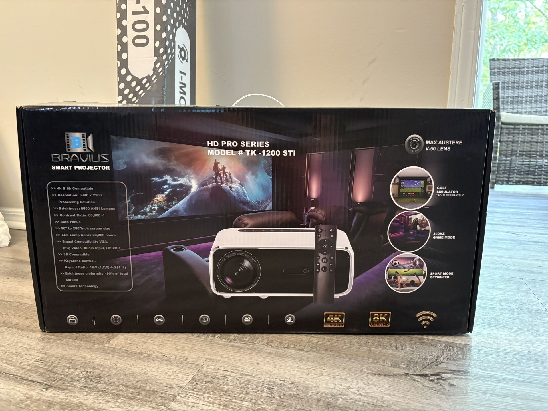 Bravius TK-1200 STI Smart Projector & 100-inch projection screen