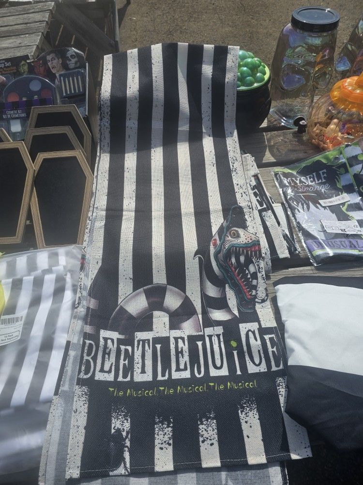 Beetlejuice The Musical Table runners 