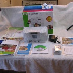 HP Photosmart 335 GoGo Digital Compact Photo Inkjet Printer *NEW OPEN BOX!*
