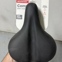 SCHWINN COMMUTE BIKE SEAT