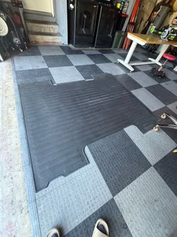Chevy OBS short bed, Rubber Bed Mat