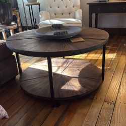 Coffee table Round