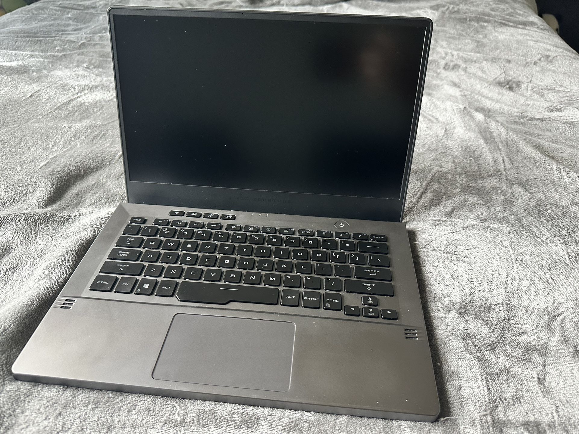 Gaming Laptop Asus G14 GTX 1650 16gb RAM