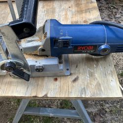 Biscuit Joiner in Metal Case Ryobi JM-100