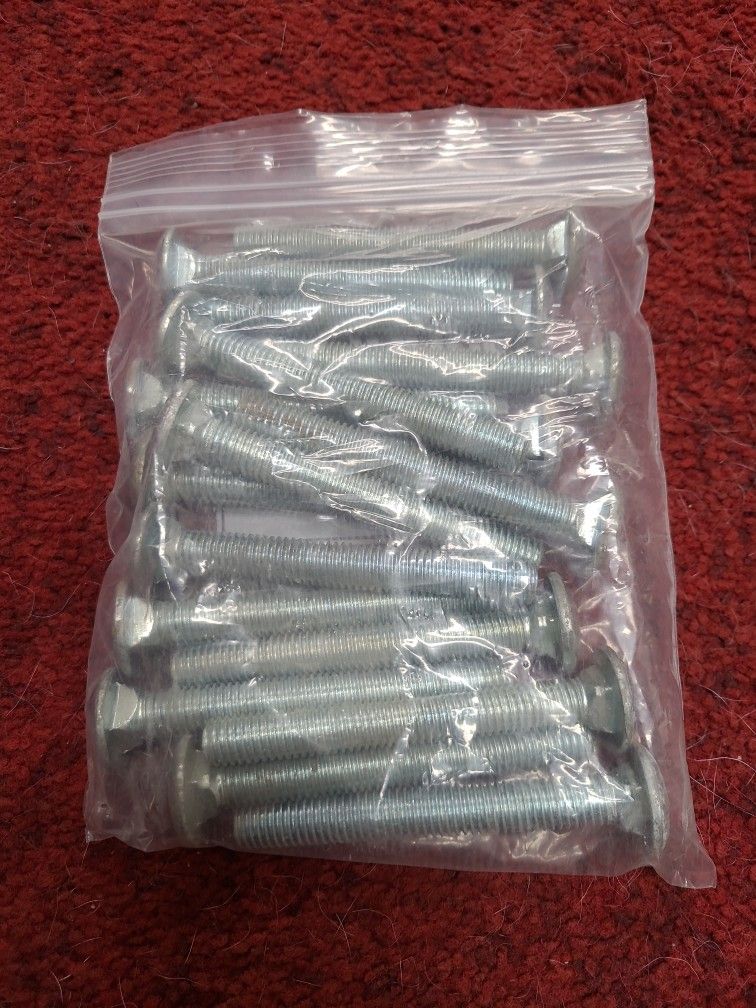 17 Pcs 1/2-13×4" Zinc Plated Carrige Bolts