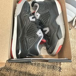 Jordan’s 4s Size 10c Tolders Jordans5s Size 10c Adidas Toddlers  9c 