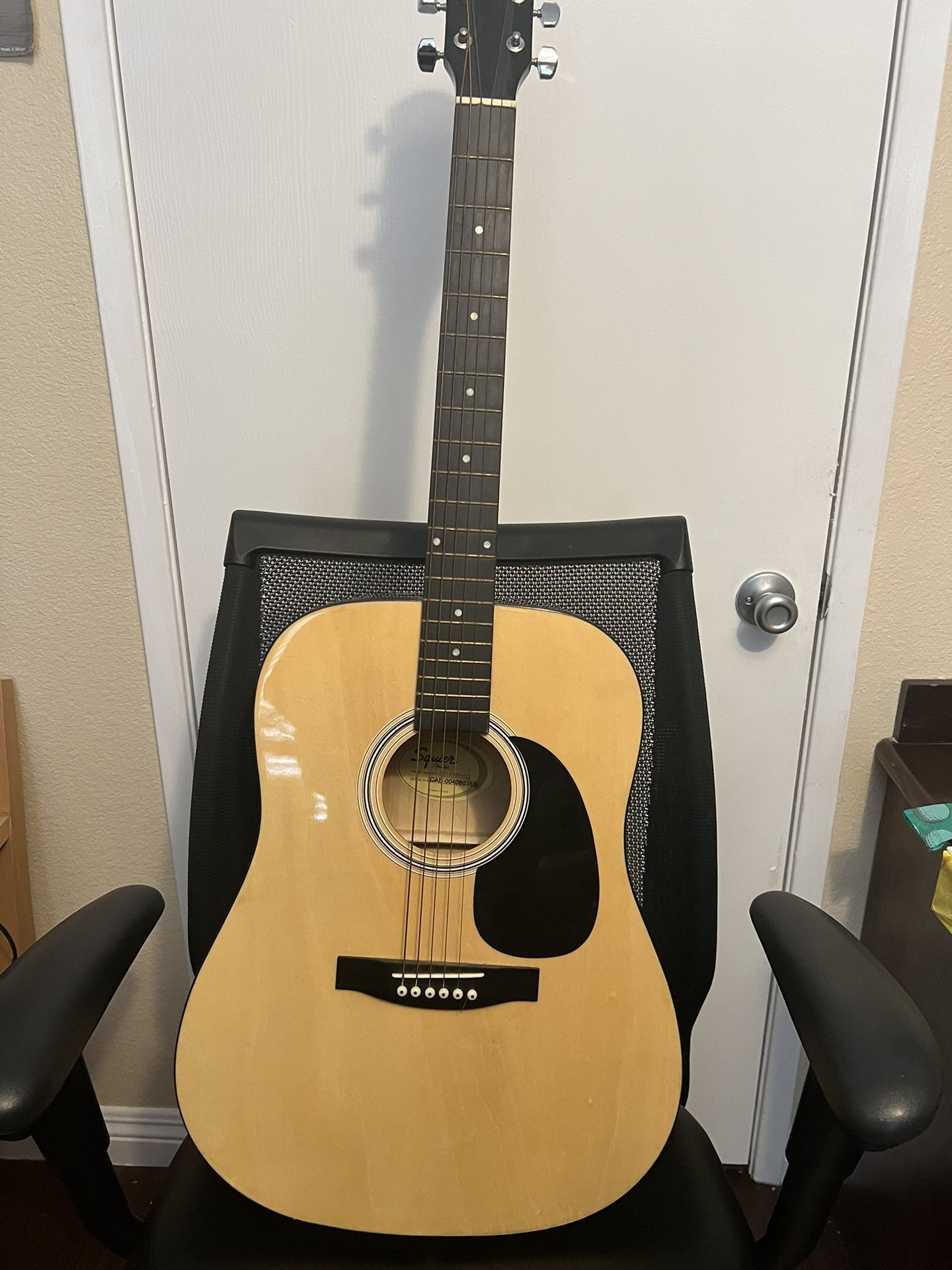 Squier By Fender 093-0300-149 Classic acoustic Guitar Blonde Finish