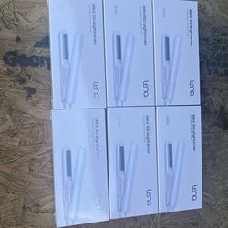 Brand new Lena mini straighters