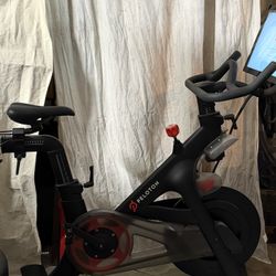 Peloton Bike