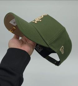 Caps of the best quality.