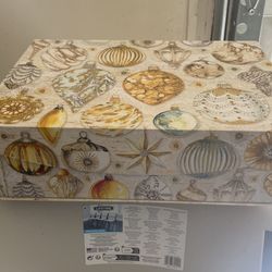 Christmas Box/decor